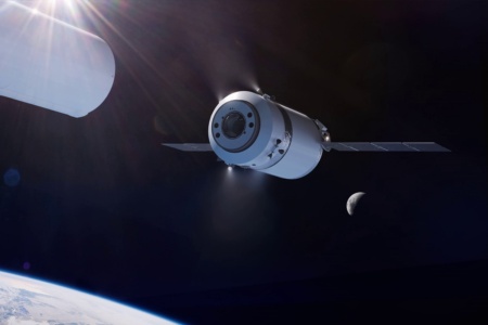 СМИ: NASA ищет альтернативу лунному грузовому кораблю SpaceX Dragon XL