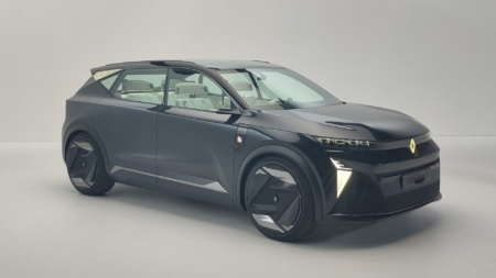 Renault показала прототип електропозашляховика Scenic Vision, який отримає водневу версію у 2030 році