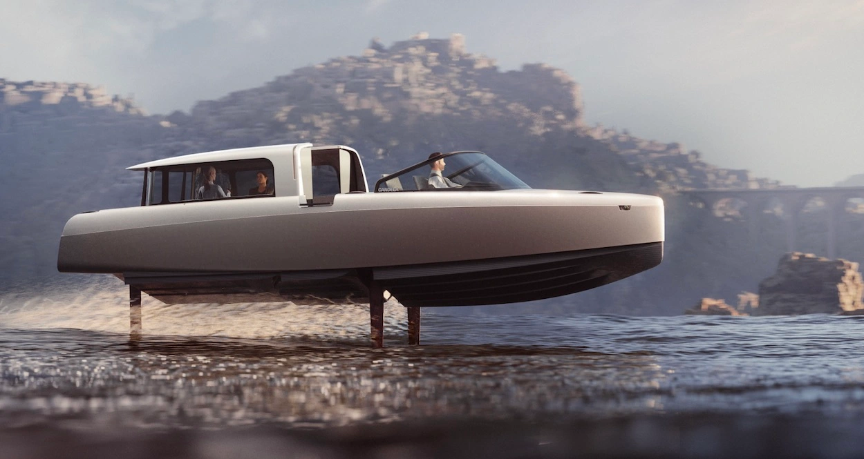 The Candela P-8 Voyager is an electric hydrofoil that can reach speeds of up to 55 km/h and fight 1.5-meter waves.