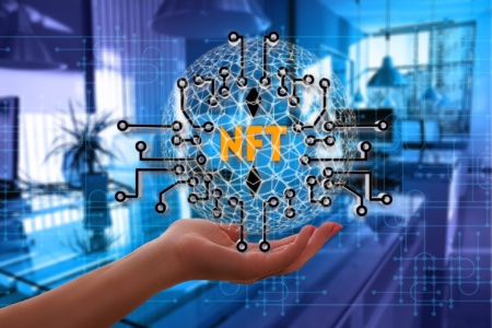 WSJ: «ринок NFT лопається наче мильна бульбашка». Колекціонери з цим не згодні