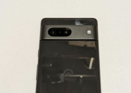 Google Pixel 7 prototype appeared on eBay a few months before the release - the starting price was $450
