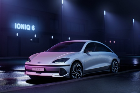 Hyundai показала финальный дизайн электромобиля IONIQ 6 на основе платформы E-GMP