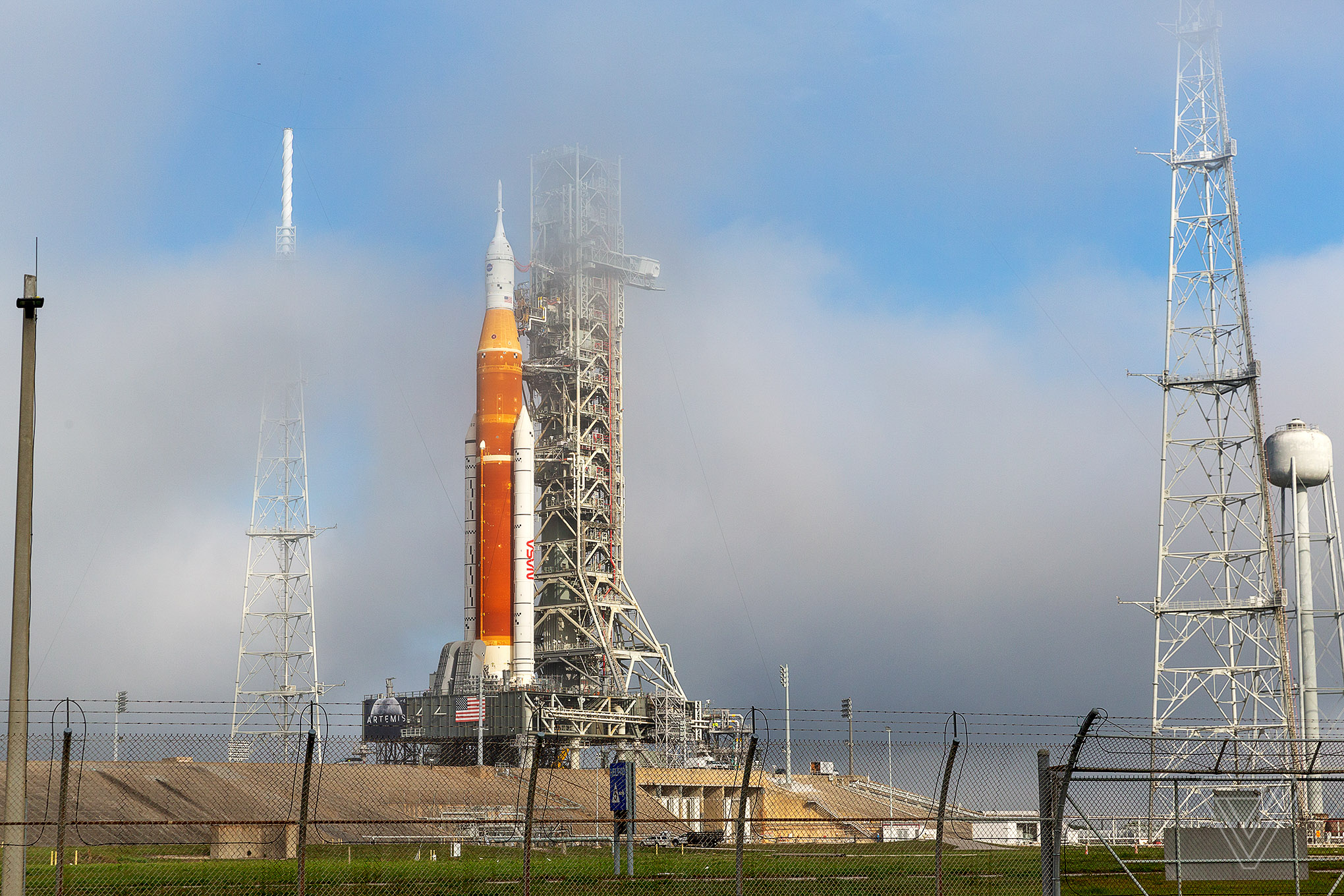 NASA провело тест процедуры заправки и обратного отсчёта ракеты Space Launch System