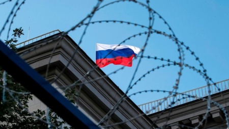 Украина внедряет визовый режим для россиян — с 1 июля 2022 года