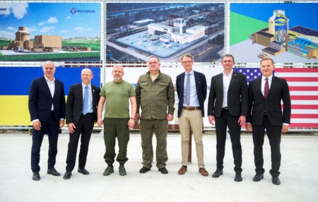 Американская Westinghouse будет поставлять ядерное топливо для всех АЭС в Украине и создаст в нашей стране инженерно-технический центр