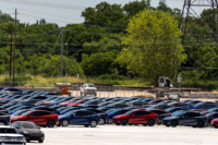 Из-за жары Tesla просит жителей Техаса не заряжать электромобили в часы пик