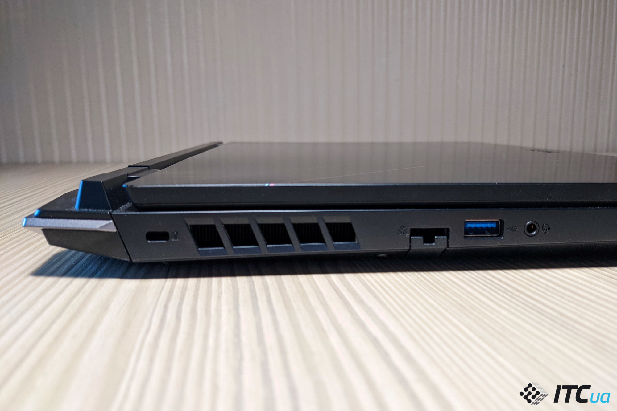 Обзор ноутбука Acer Nitro 5 – 17-дюймовый геймерский ноутбук за 105 тыс. грн