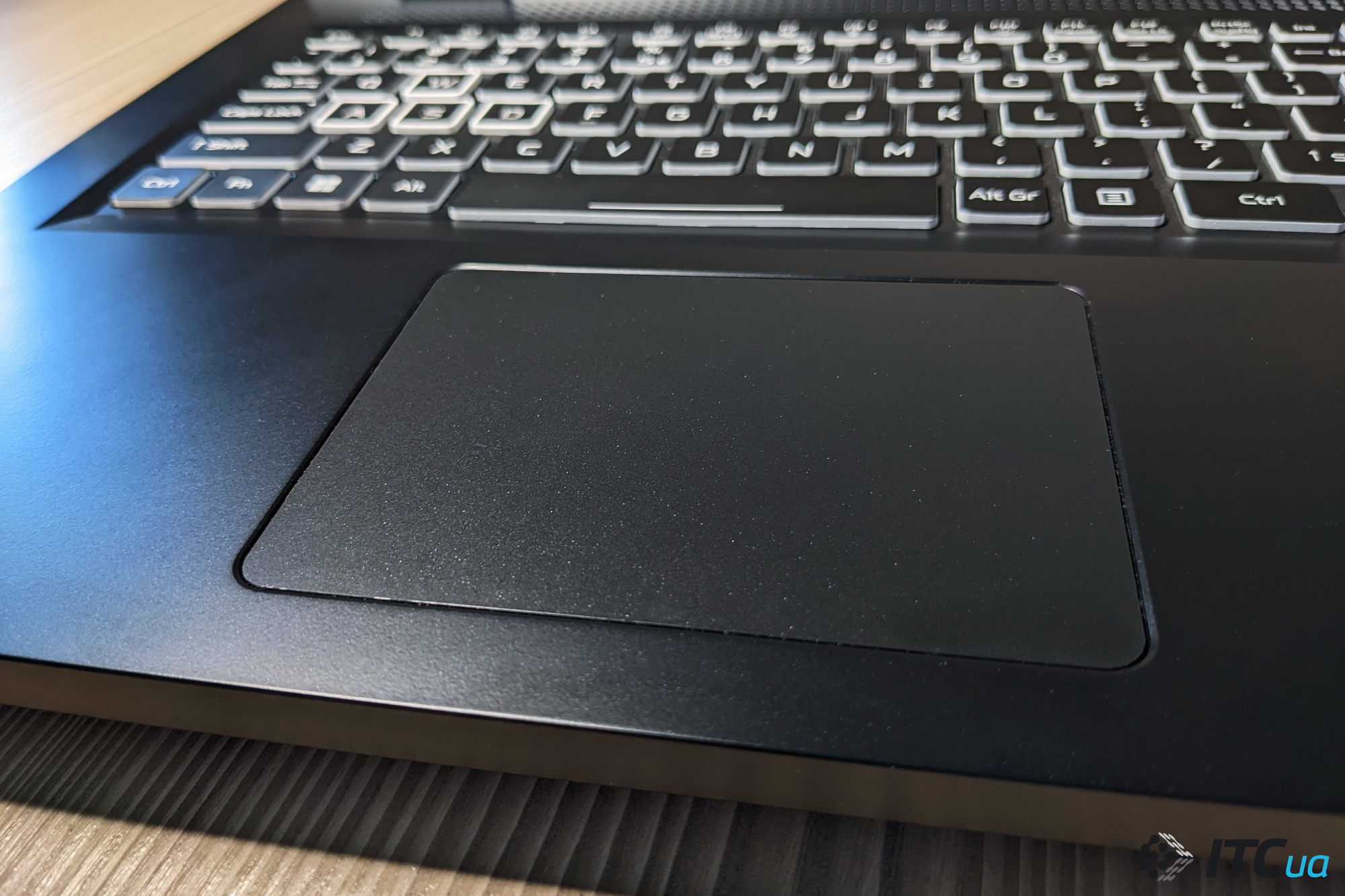Огляд ноутбука Acer Nitro 5 – 17-дюймовий геймерський ноутбук за 105 тис. грн
