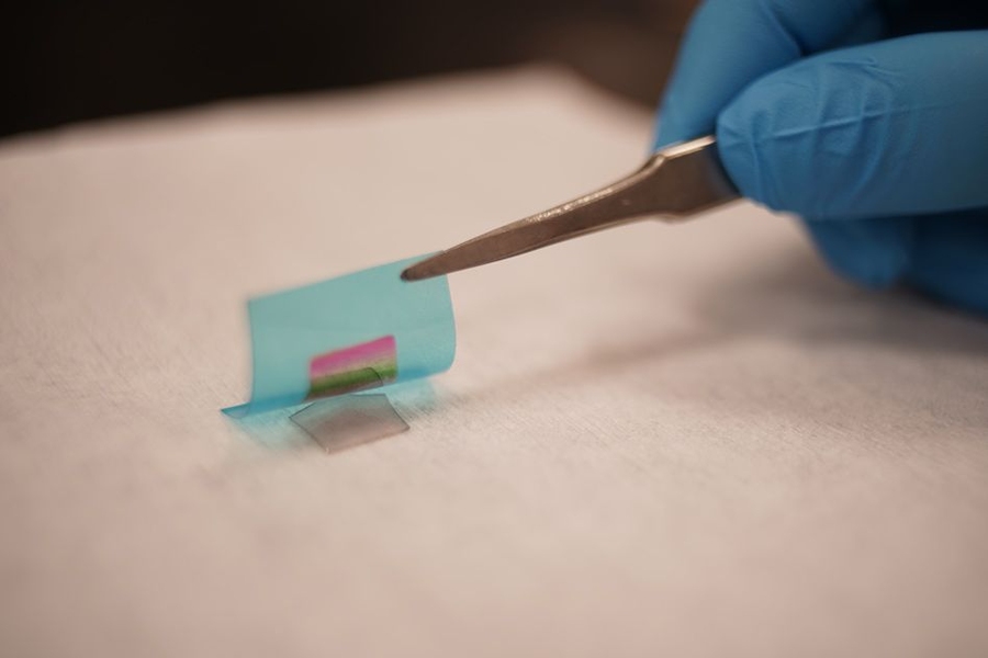 Ученые MIT изготовили кожные датчики без чипов и батареек с возможностью беспроводной связи
