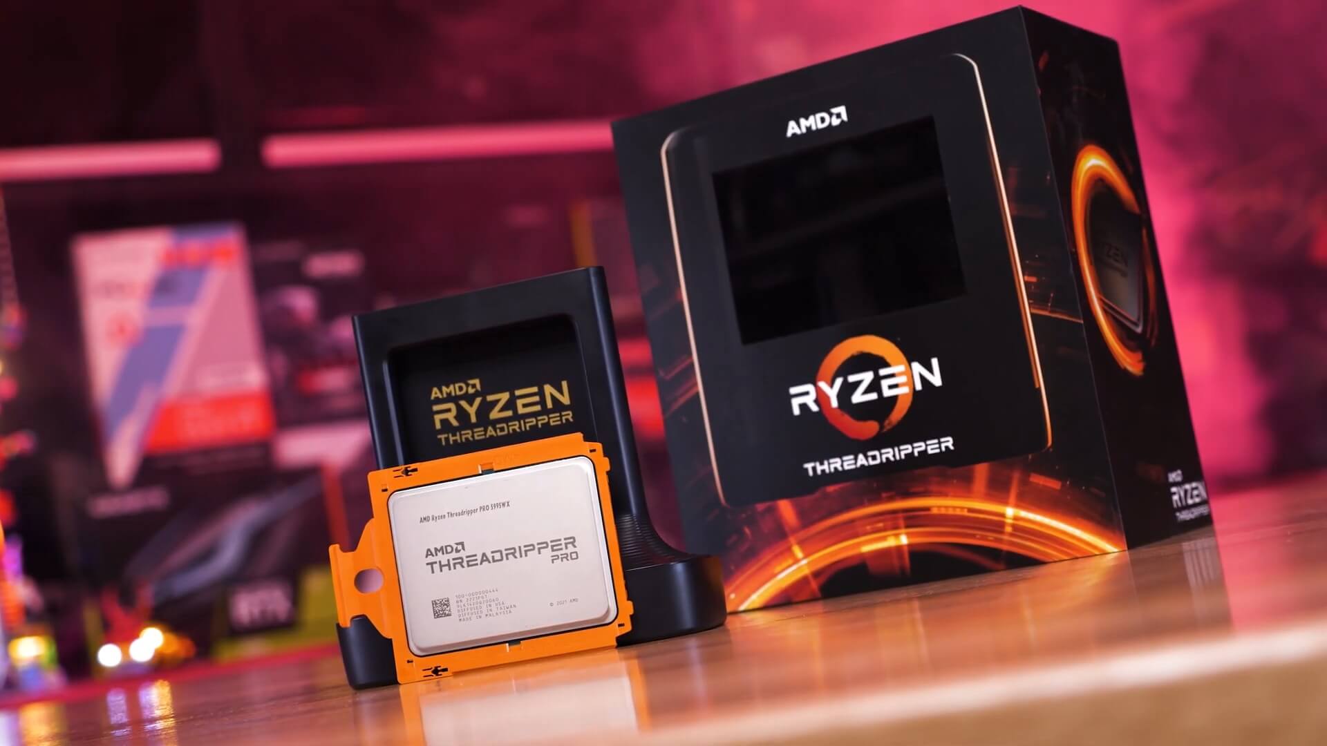 AMD Threadripper Pro 5995WX поступил в свободную продажу. Это самый мощный  (пока) процессор Ryzen, но и