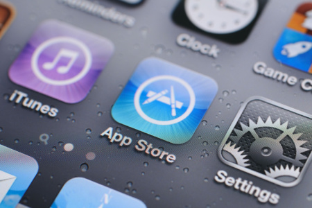 Apple урегулировала судебный иск с разработчиком приложения FlickType, который критиковал работу App Store