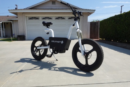 Delfast California – електровелосипед із запасом ходу 160 км, максимальною швидкістю 45 км/год та ціною $4000