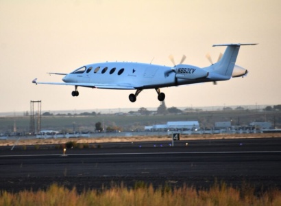 Eviation Alice — полностью электрический 9-местный самолет совершил первый испытательный полет на высоте 1000 метров
