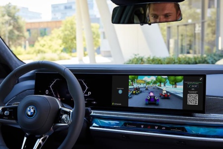 BMW последует примеру Tesla и запустит сервис AirConsole с автомобильными играми уже в 2023 году