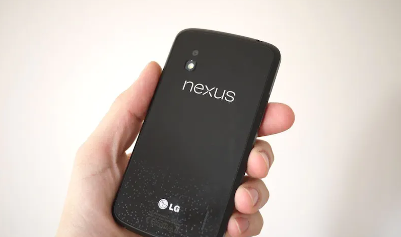 Nexus 4 by LG