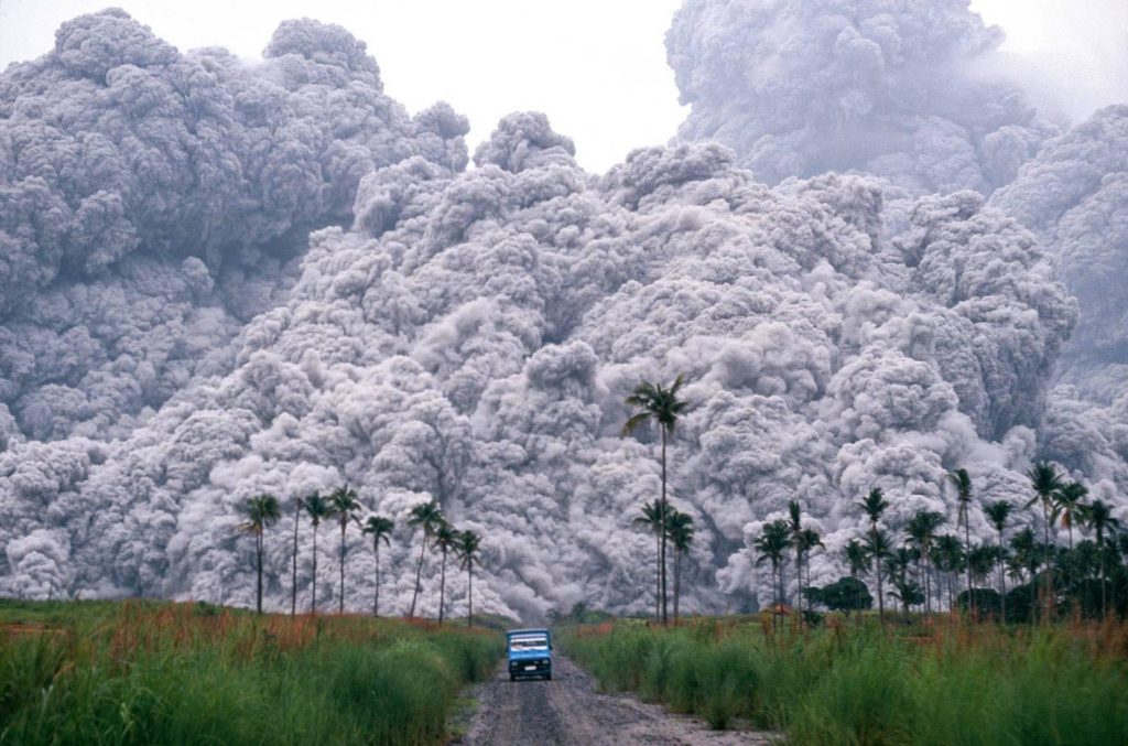 Извержение вулкана Пинатубо 15 июня 1991 года стало вторым по величине извержением вулкана ХХ века.