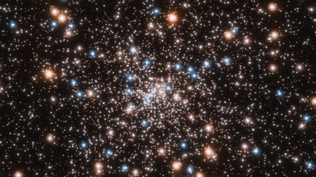The mysterious behavior of star clusters refutes Newton's law of universal gravitation - and with it the need for the existence of dark matter