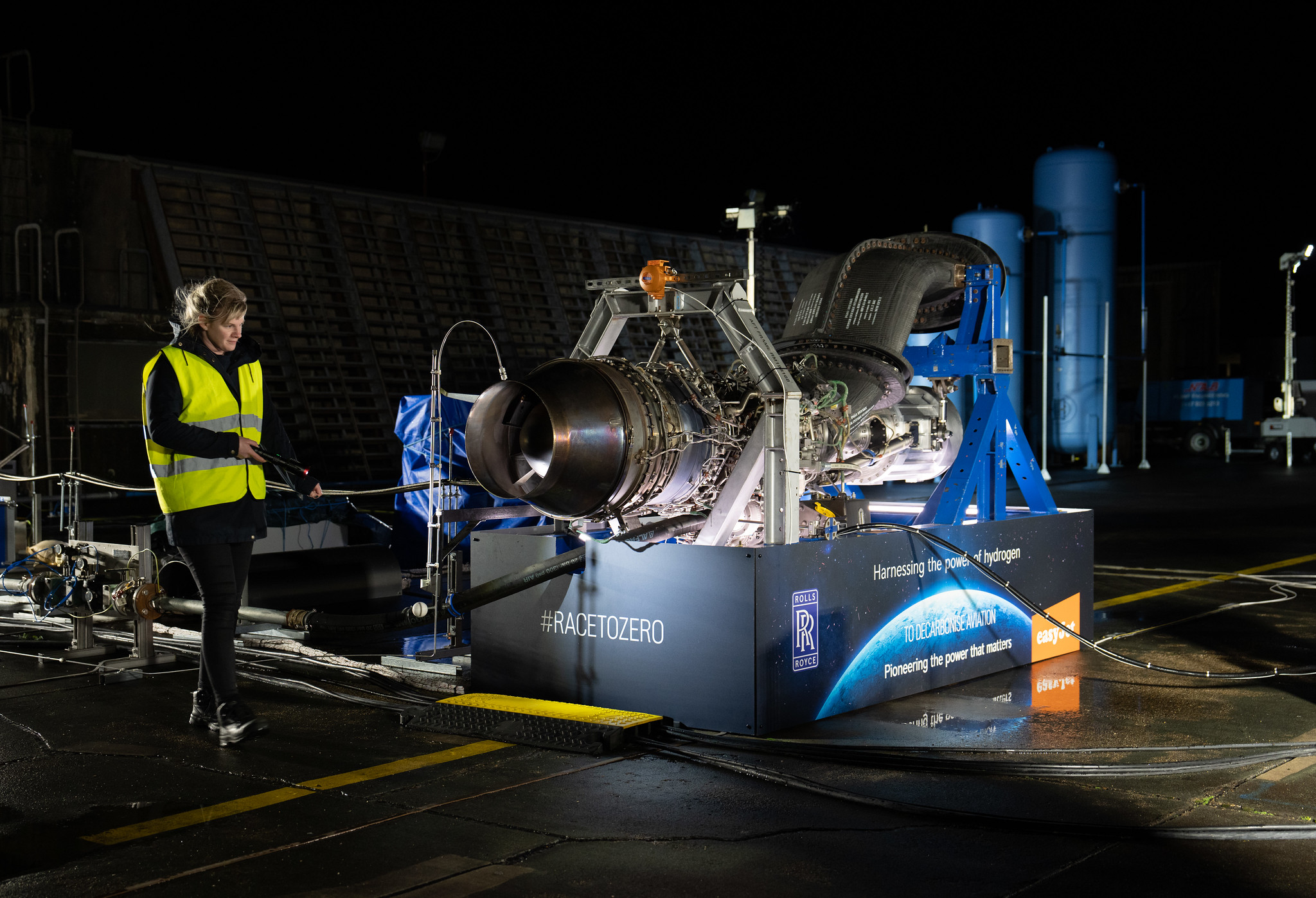 Rolls-Royce першим випробував авіаційний двигун, що працює на водні