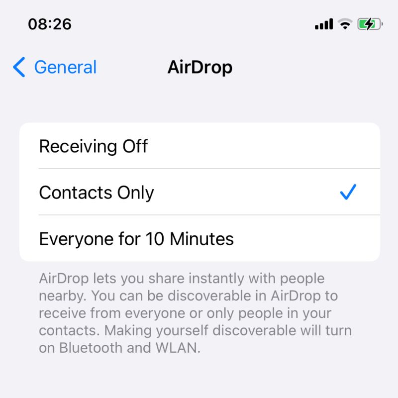 Нові налаштування AirDrop від Apple на iPhone у Китаї. Зображення: Bloomberg