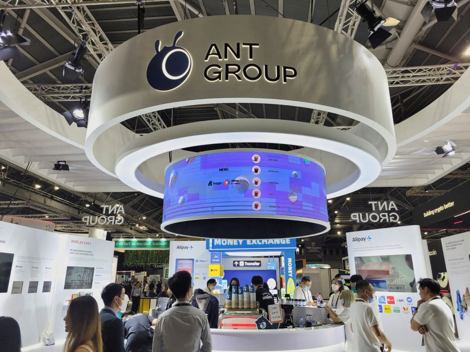 Китай оштрафує Ant Group Джека Ма на понад $1 мільярд, сигналізуючи про завершення реструктуризації, — Reuters
