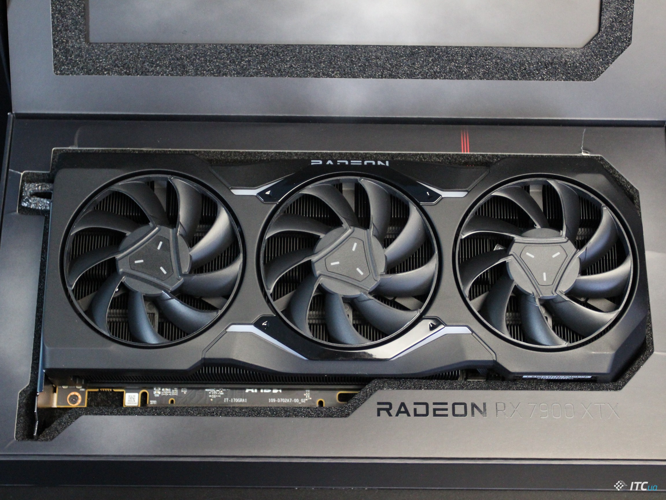 Обзор видеокарты AMD Radeon RX 7900 XTX – компактный «красный» флагман ...