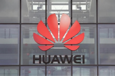 Huawei говорит, то «снова в игре»: компания подала патентную заявку на улучшенное EUV-производство, что откроет доступ к передовым чипам