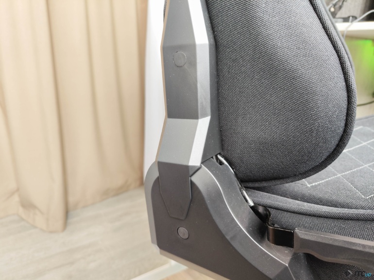2E Gaming Chair Bushido review: budget gaming chair with increased reliability