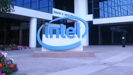 Intel's profit in 2022 fell by 65% ​​(to $7.6 billion): a decrease in the profitability of all divisions, losses in the group of video cards and chip production