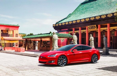 Расширение производства Tesla в Шанхае под угрозой – Китай беспокоит Starlink, способный преодолеть «Великий китайский фаервол»