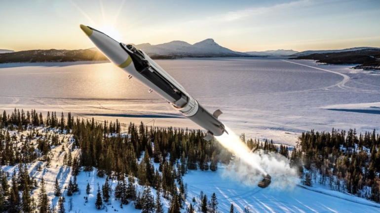 Далекобійні ракети GLSDB: HIMARS дотягнуться до Криму