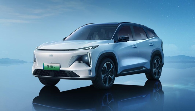 Geely запускає Galaxy — нову лінійку електромобілів преміум-класу для конкуренції з Tesla та BYD