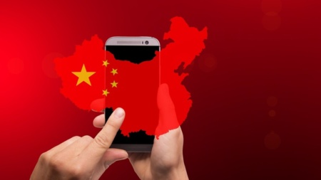 Китай блокує доступ до ChatGPT — через побоювання, що ШІ-чатбот надасть нецензуровані відповіді на «політичні питання»
