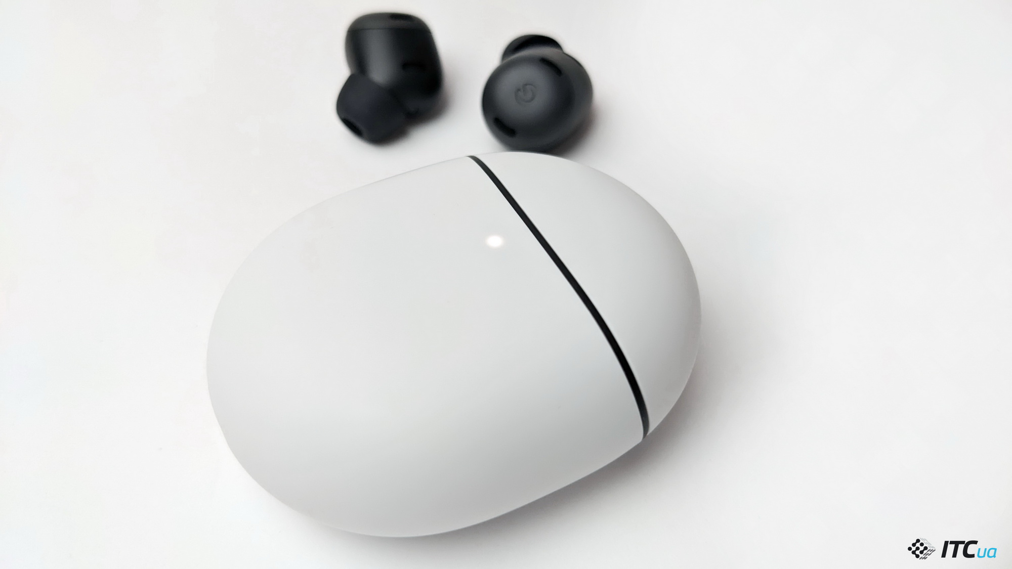 Огляд TWS навушників Google Pixel Buds Pro: якісний звук, привабливий дизайн та комфортний ANC