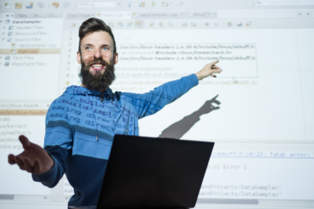 Бюджетні та корисні IT-курси для початківців на Udemy. Топ 8 навчальних програм українською мовою