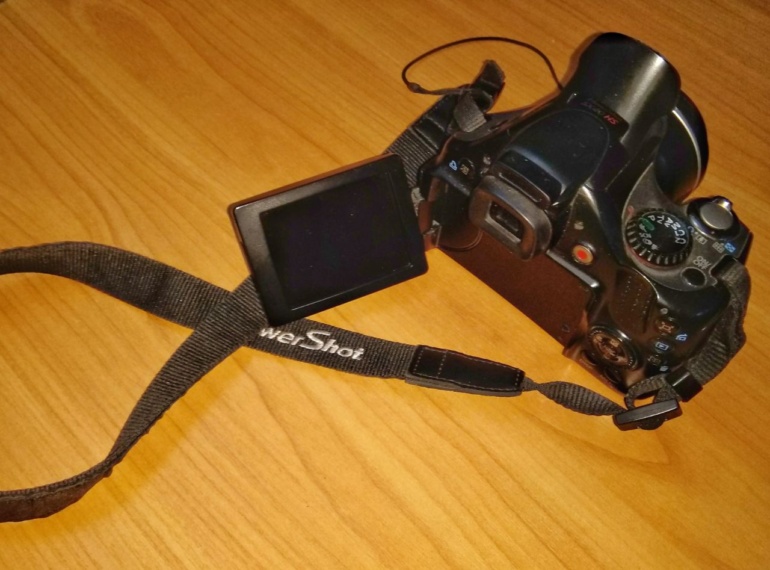 Canon PowerShot SX40 HS — фотоапарат, який бажає кожен співробітник СБУ