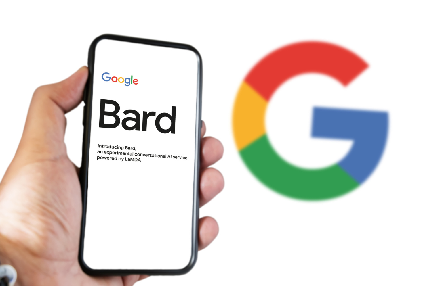Google підтвердила, що навчає ШІ-чатбот Bard на «‎запозичених» веб-данних