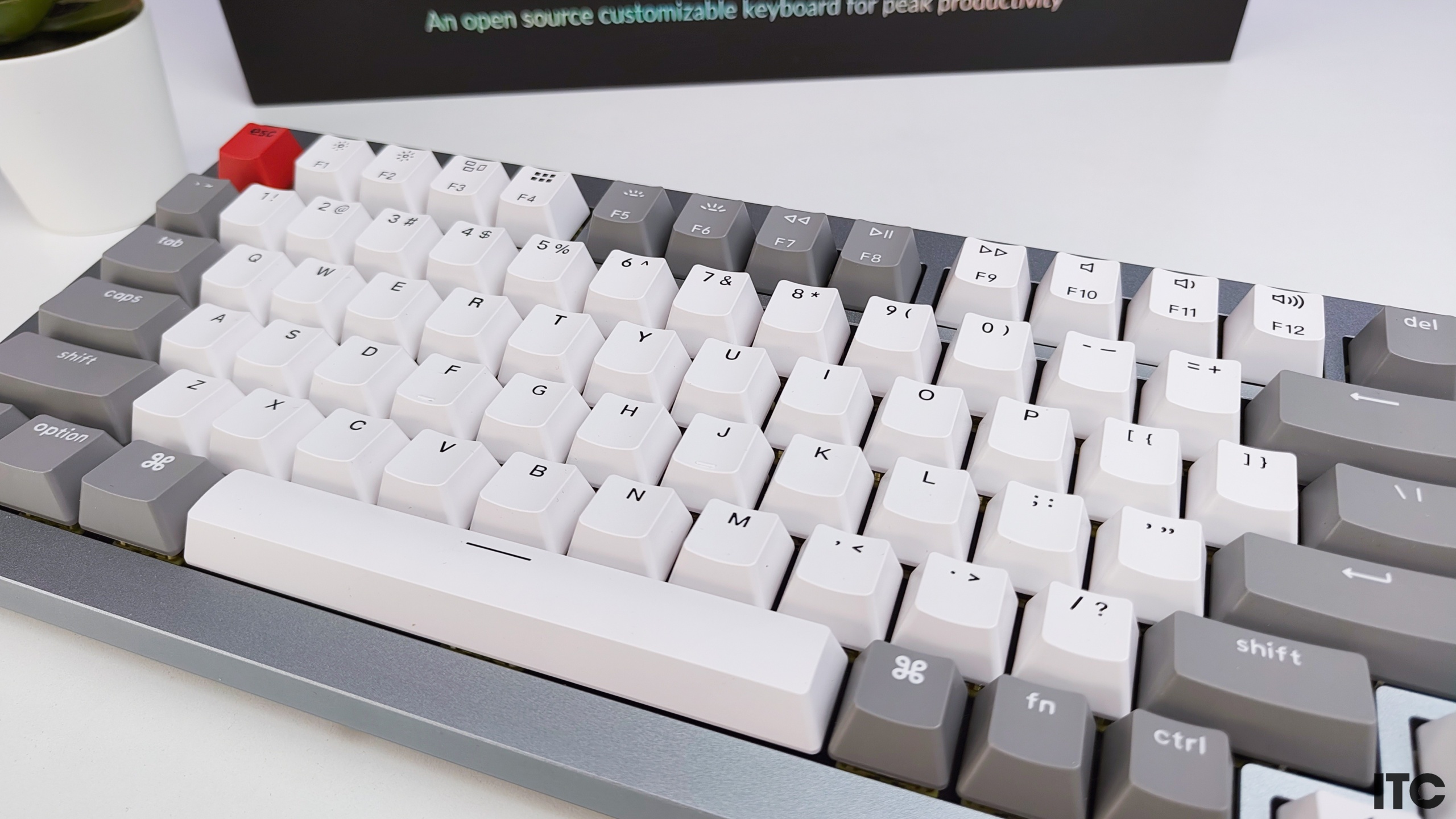 Обзор Keychron Q1: дорогая клавиатура под «ретро» для Windows/Mac со ...