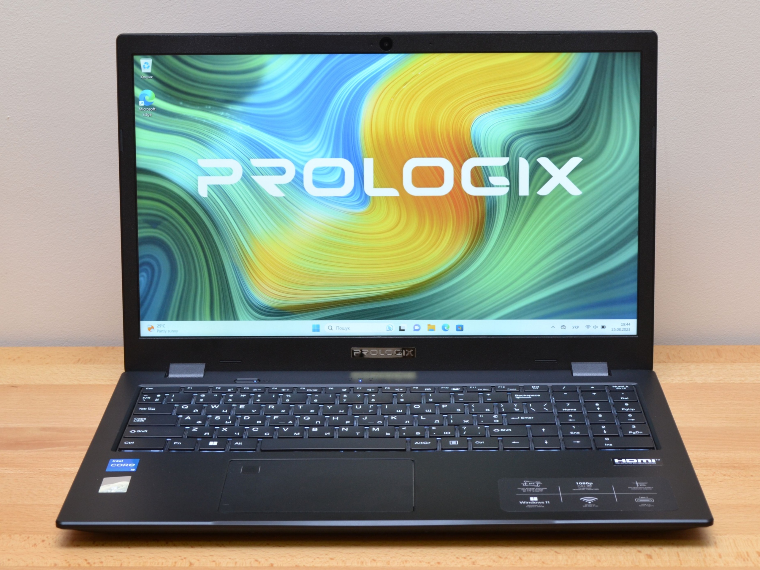 Ноутбук Prologix M15-722: екран 15,6 дюйма, процесор Intel Core i5-1235U і ціна 25 999 гривень
