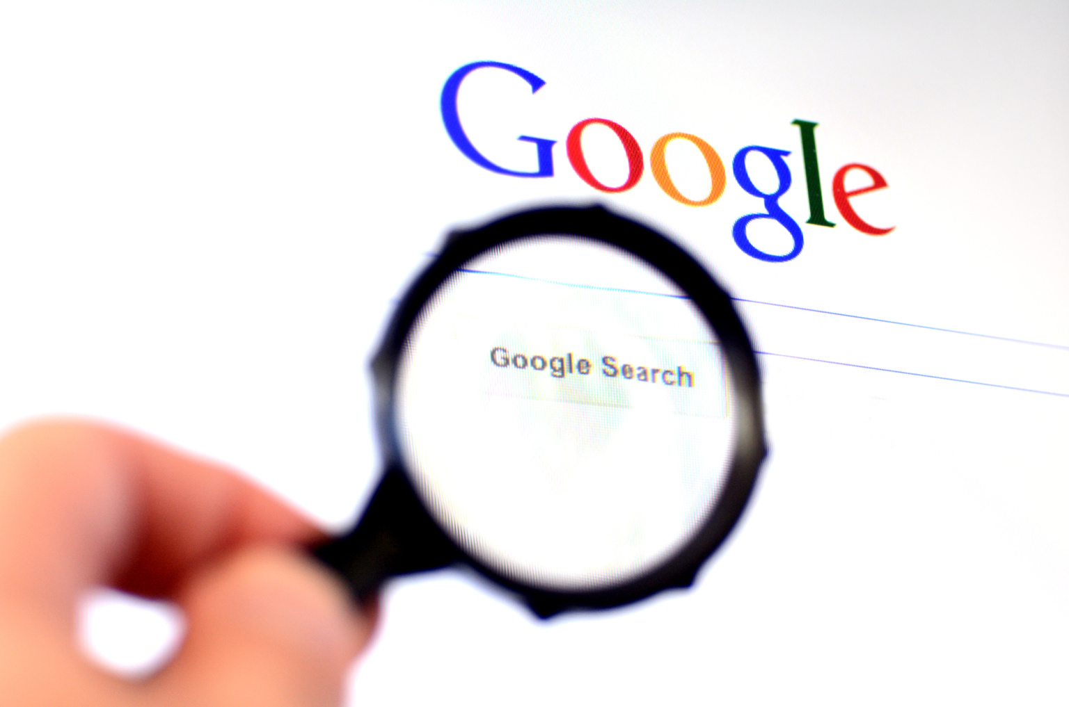 Беспощадное SEO: CNET удаляет тысячи старых статей, чтобы улучшить ранжирование в поиске Google