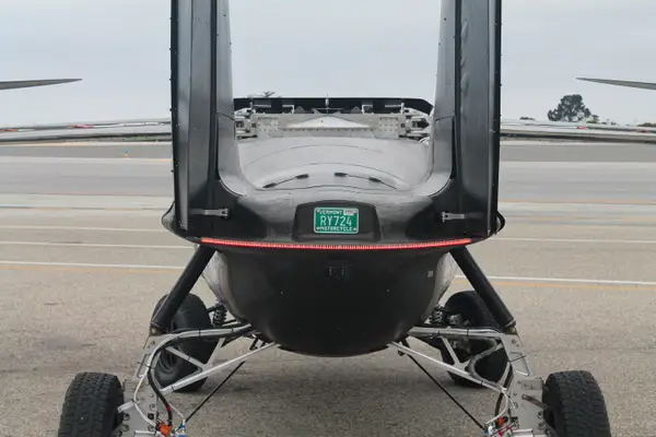 Летающее авто Aska A5 за $789 000 получило сертификат FAA (240 км/ч и 400 км автономности)
