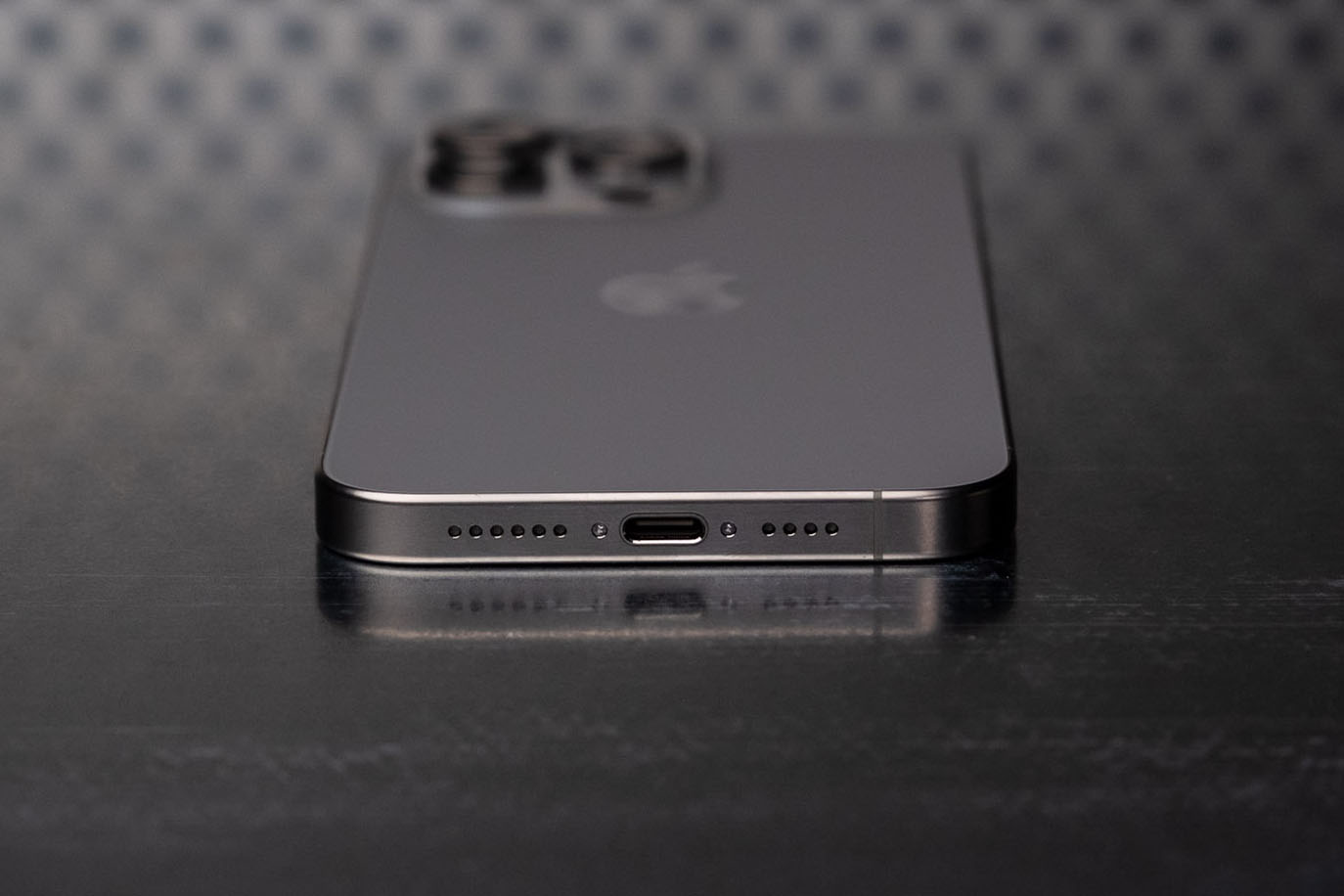 Перші огляди iPhone 15 / 15 Pro — USB-C та багато приємних оновлень, але нічого виняткового