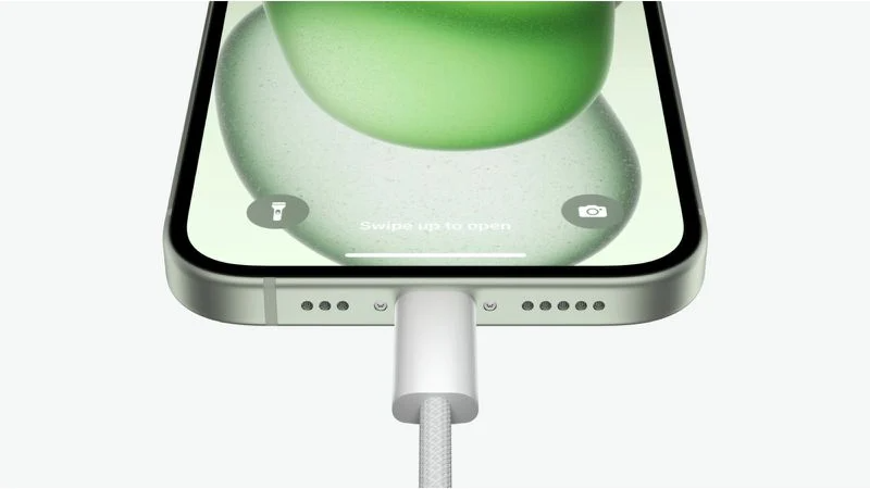 У iPhone 15 є обмеження щодо потужності бездротового заряджання Qi й швидкості передачі даних через USB-C