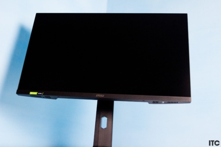 MSI MAG 274UPF