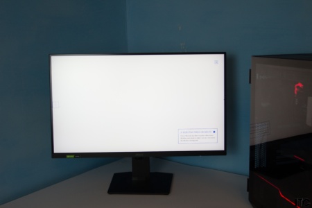 MSI MAG 274UPF