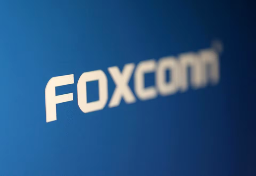 Foxconn і Pegatron зупинили виробництво iPhone в Індії через екстремальні погодні умови — джерела