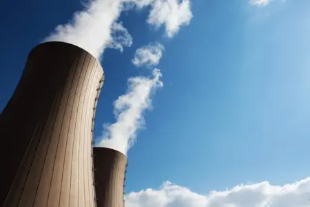 Україна, США та ще 20 країн зобов’язалися потроїти ядерні потужності до 2050 року