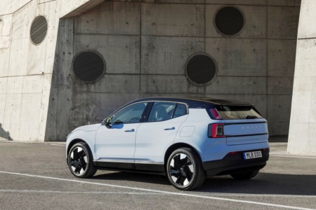 Volvo EX30