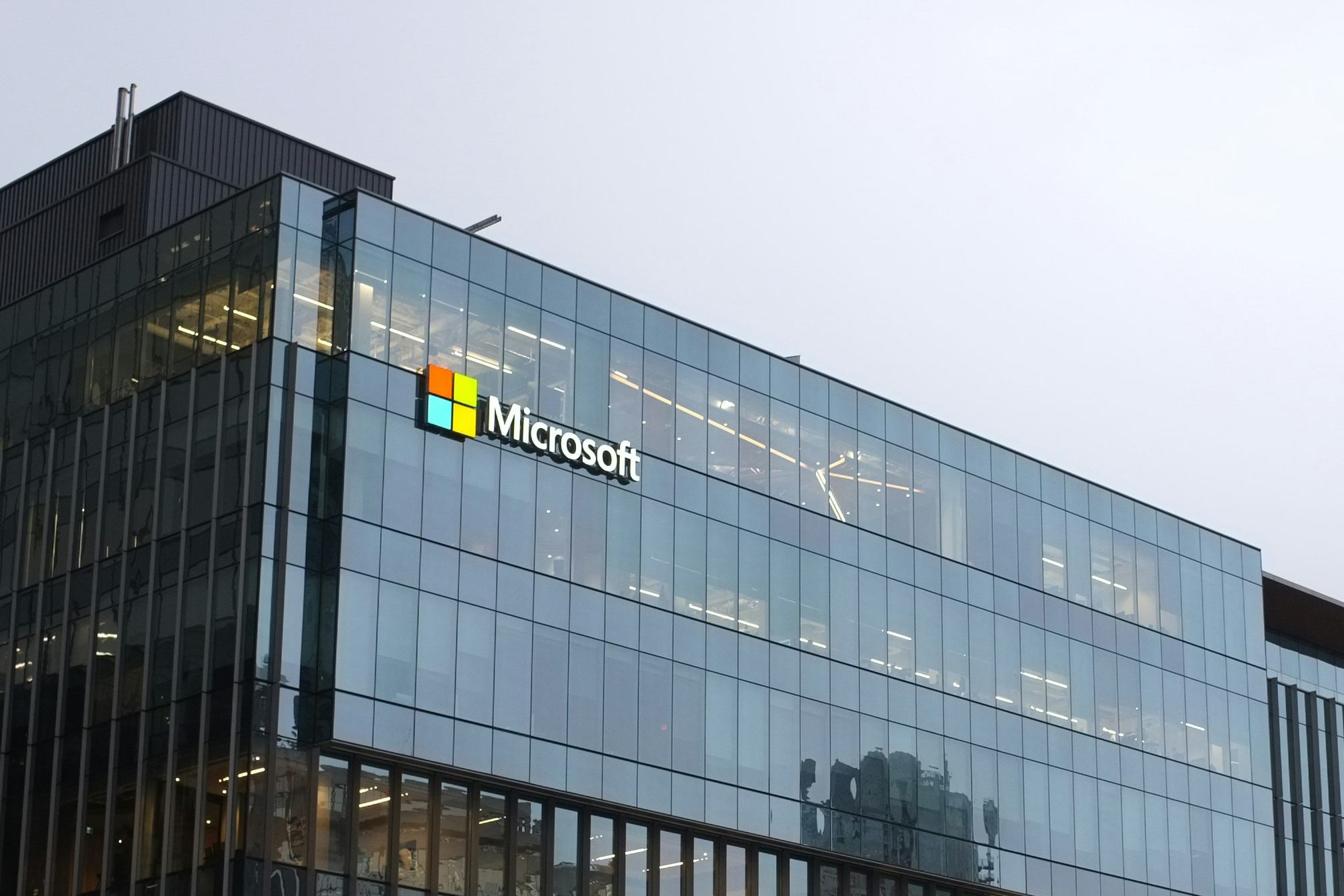 Russian hackers hacked Microsoft thanks to weak corporate network security