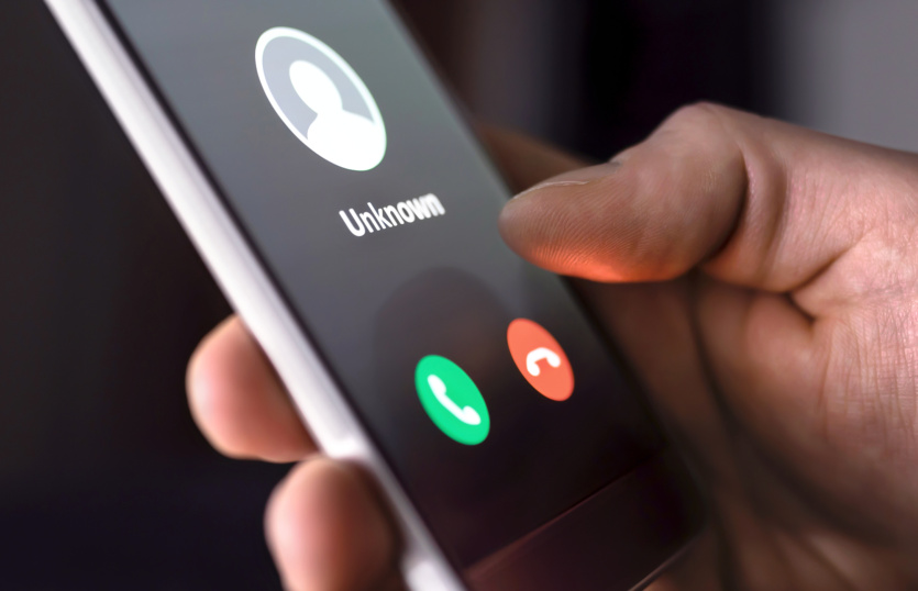 Дзвінки лише для своїх: 56% українців не беруть слухавку, коли телефонують невідомі номери