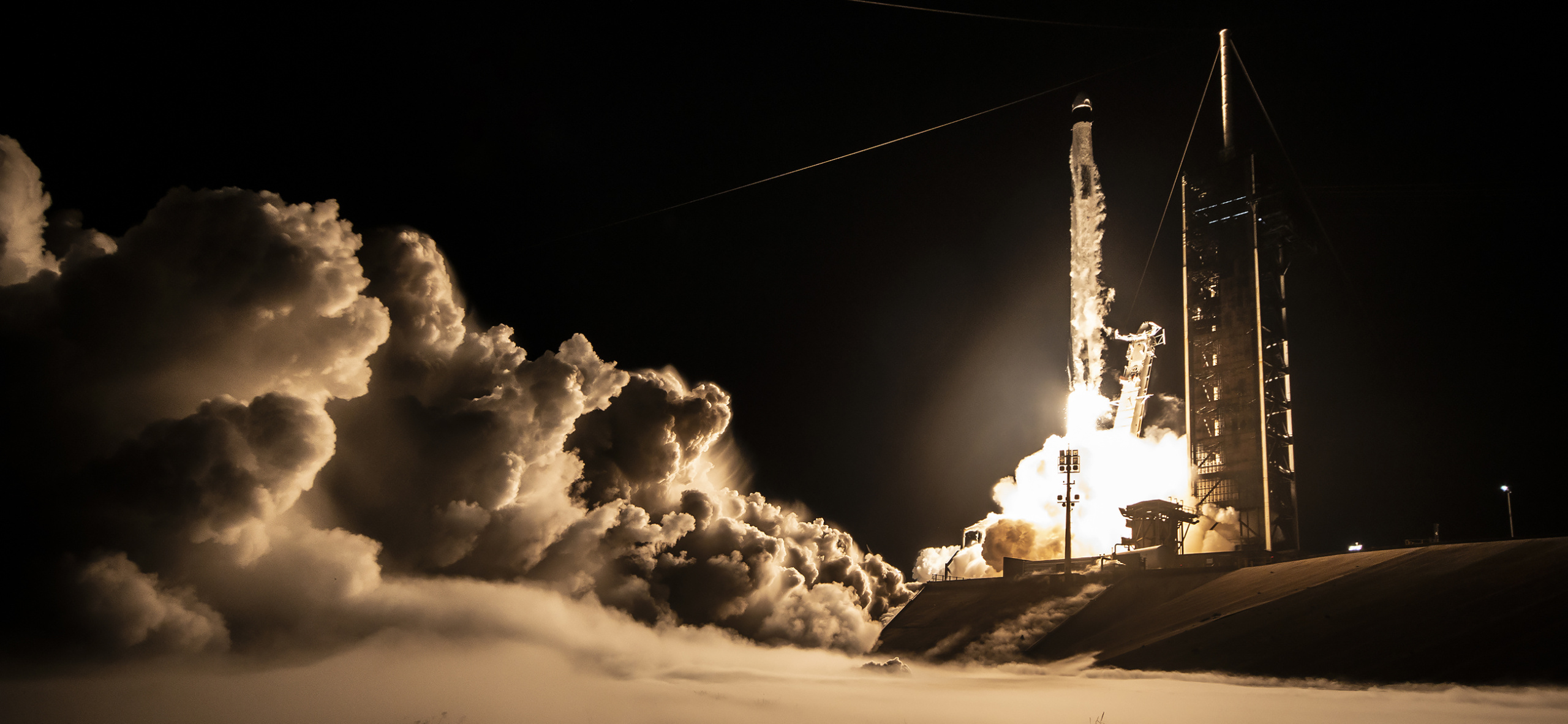 SpaceX launched three Falcon 9s in less than a day, and two of them in a record time of 1 hour 51 minutes.